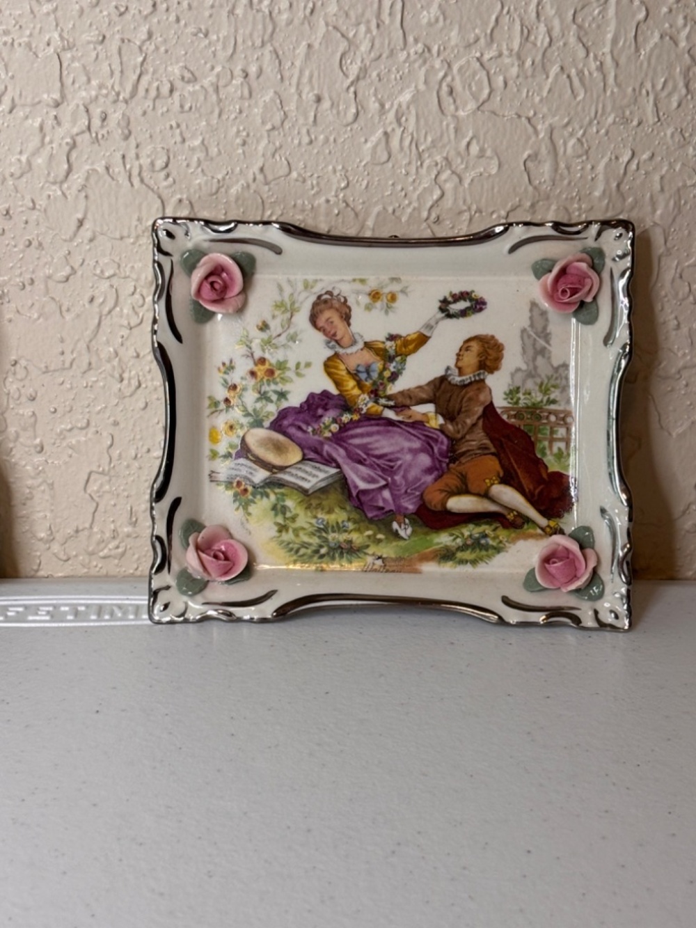 Dresden Porcelain Vintage Trinket Dishes Wall Decor Set of Two - Picture 2 of 13